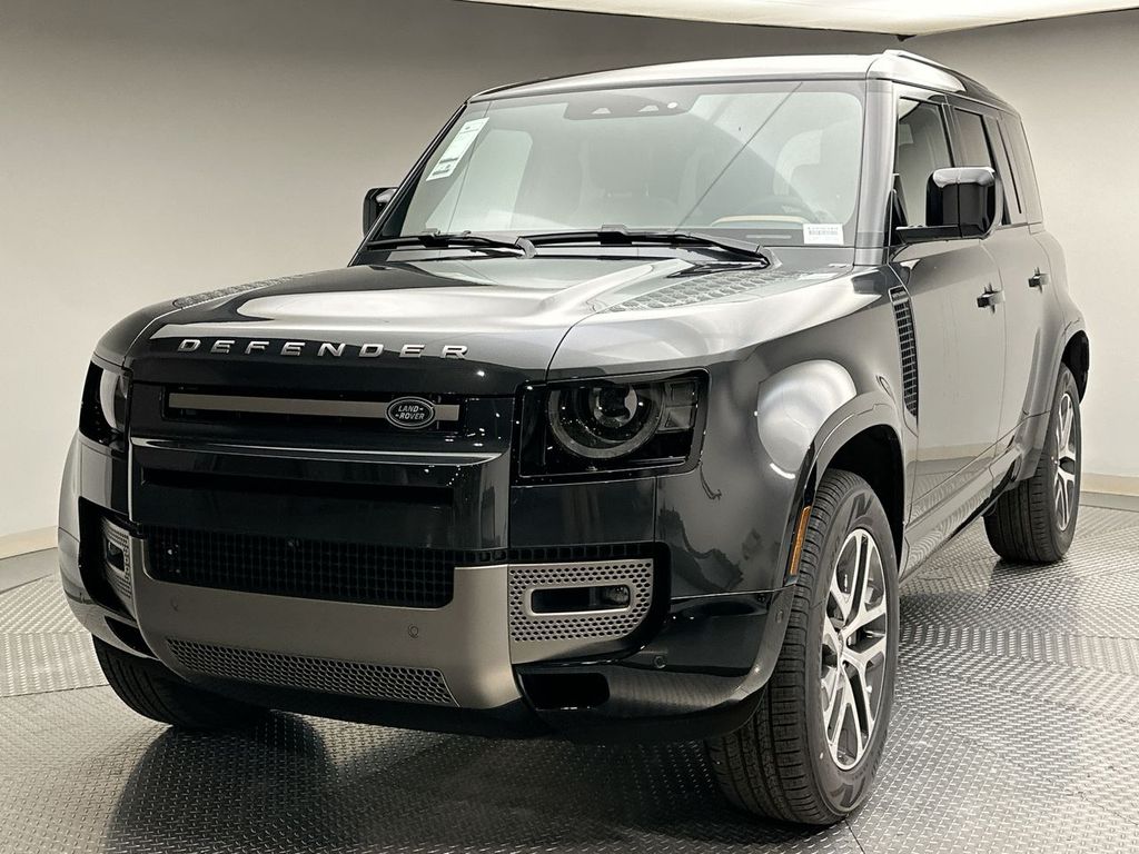 2025 Land Rover Defender 110 -
                Paramus, NJ