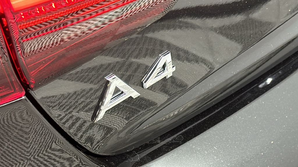 2025 Audi A4  9