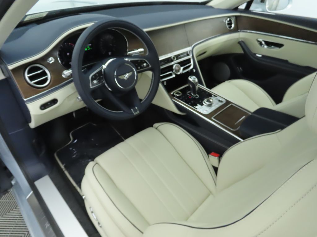 Thumbnail: 2026 Bentley Flying Spur - 9