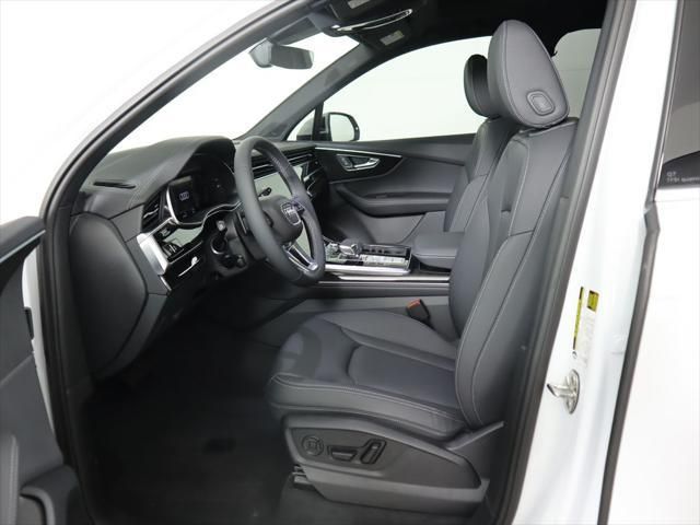 Thumbnail: 2025 Audi Q7 - 18