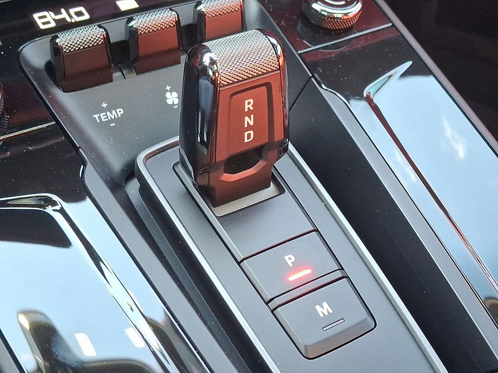 Thumbnail: 2026 Porsche 911 - 15