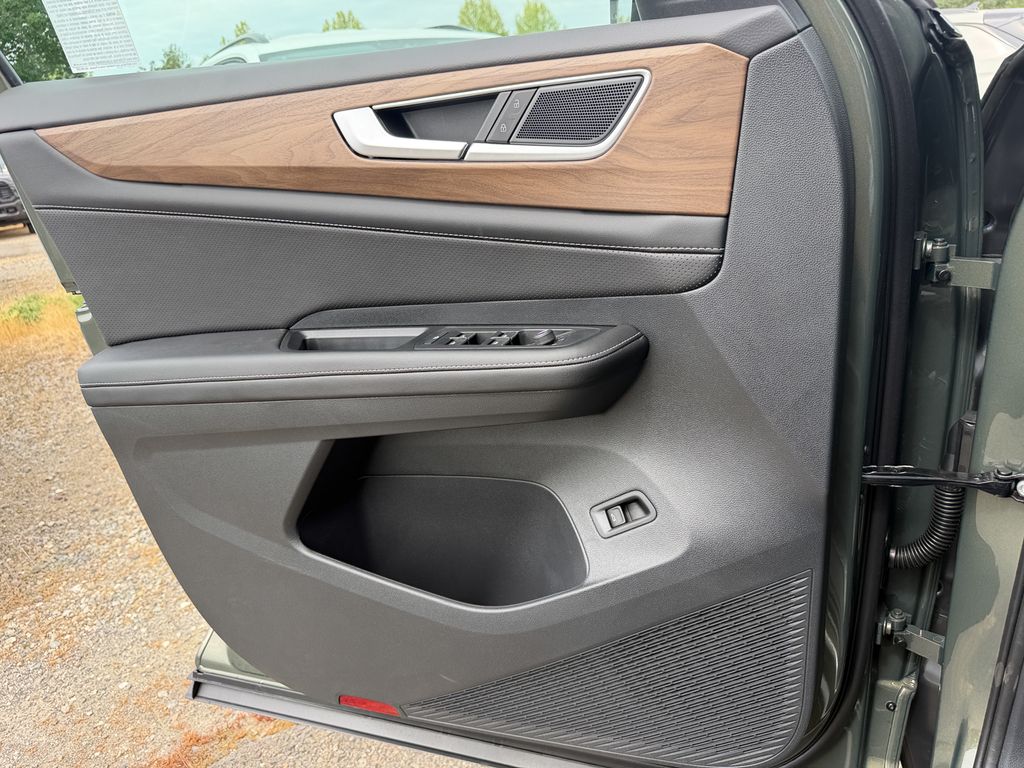 New 2026  Volkswagen 2.0T SE w/Technology image 14