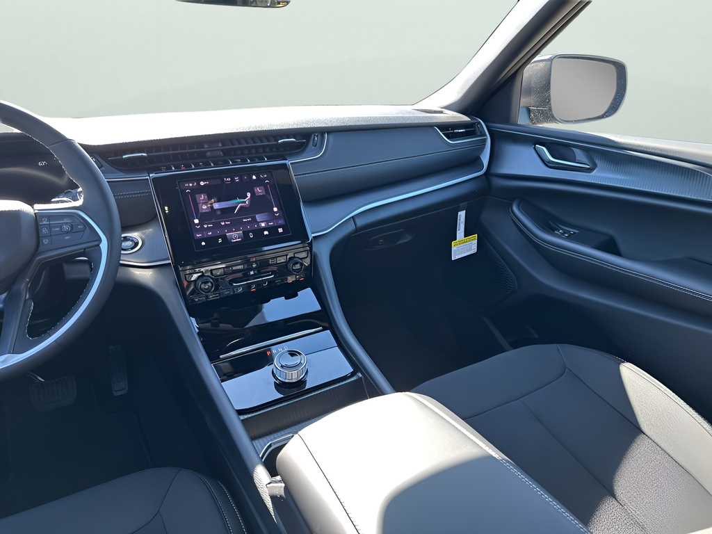 New Car 2025 Jeep Grand Cherokee  Laredo X For Sale Under $40,000 In Austin, Texas