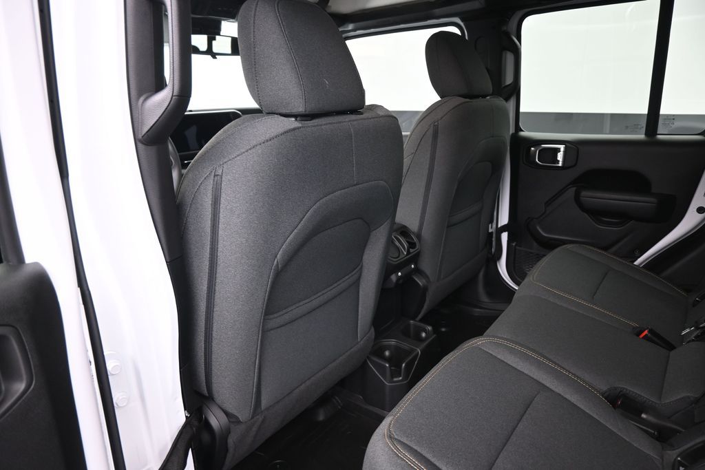 Used 2024 Jeep Gladiator Truck
