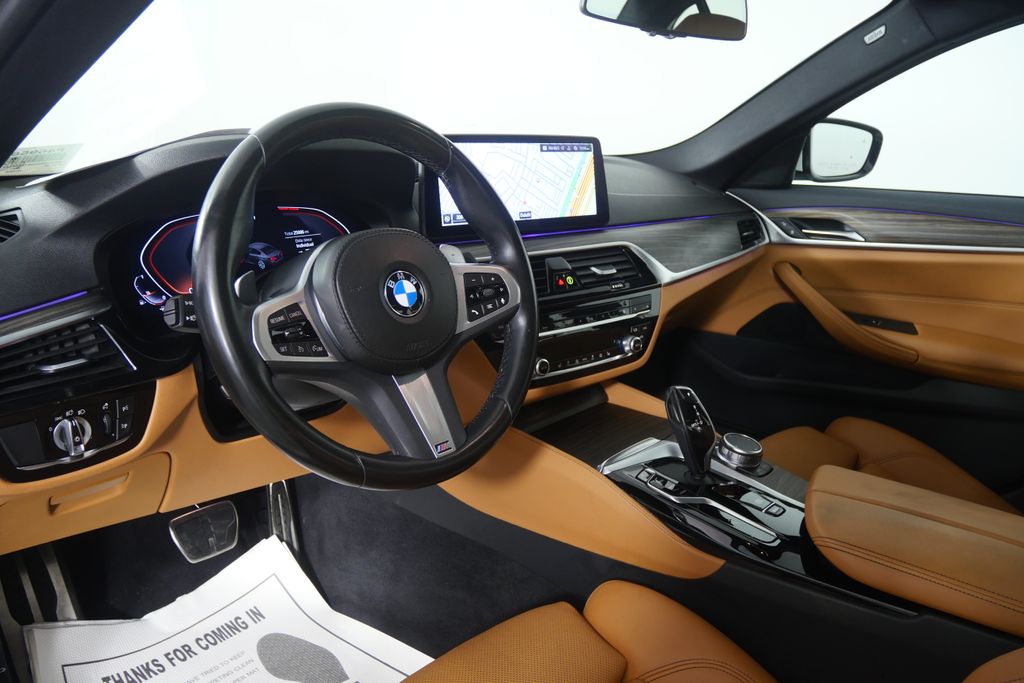 Thumbnail: 2023 BMW 5 Series - 12