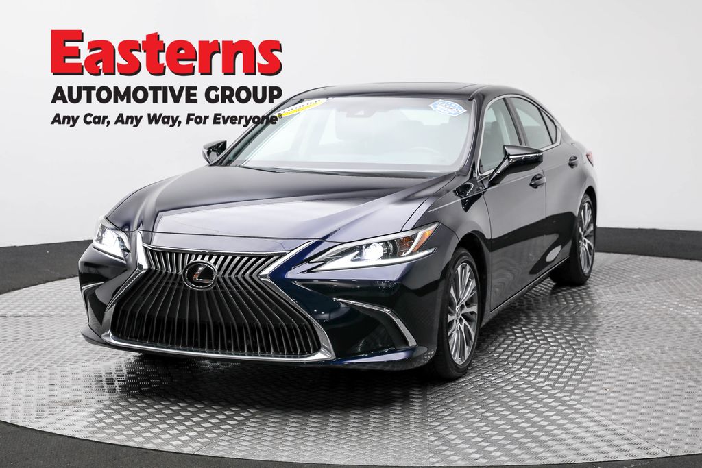2019 Lexus ES 350's photo