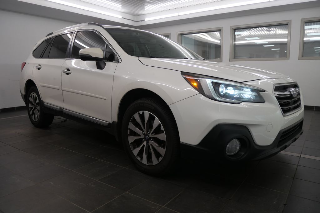 2018 Subaru Outback 3.6R Touring 8