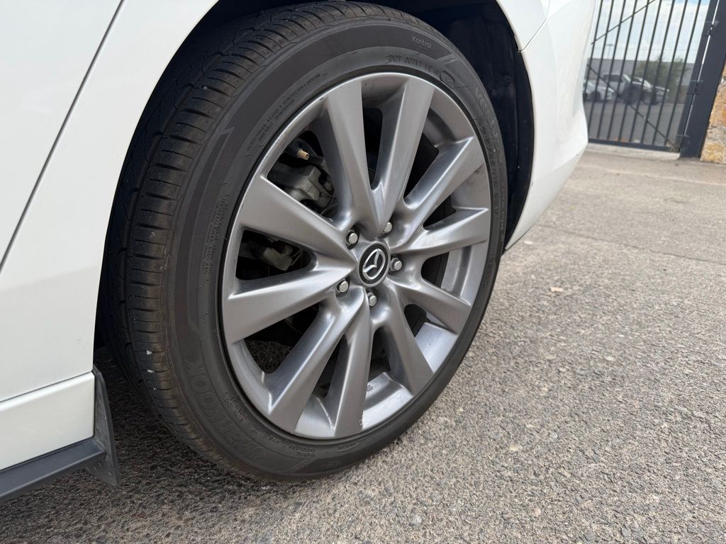 2021 Mazda Mazda3 Select photo 4