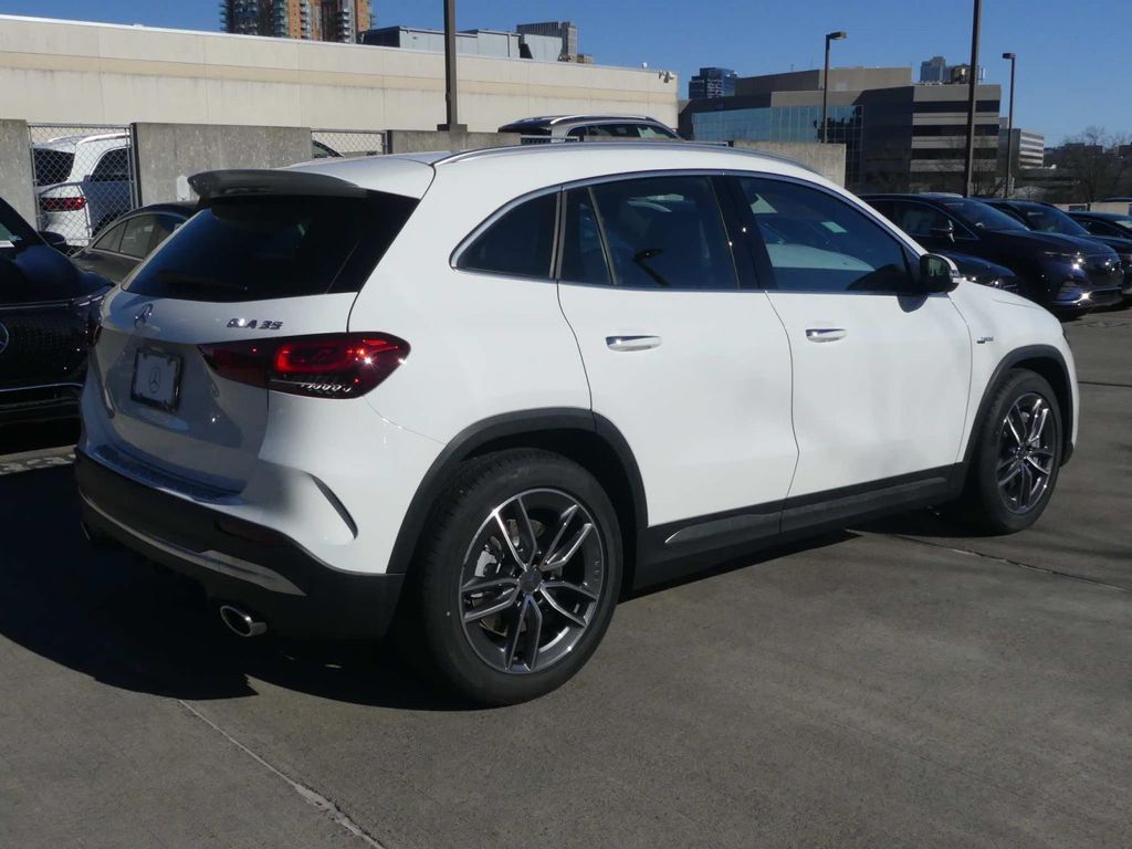 2023 Mercedes-Benz GLA 35 AMG 6