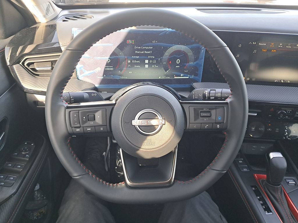 2026 Nissan Kicks SR Brown at South Hills Kia