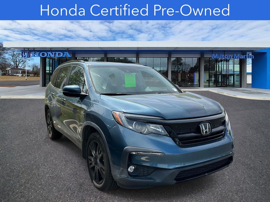 Blue 2022 Honda Pilot SE FWD SUV / Crossover Front-Wheel Drive 9-Speed Automatic