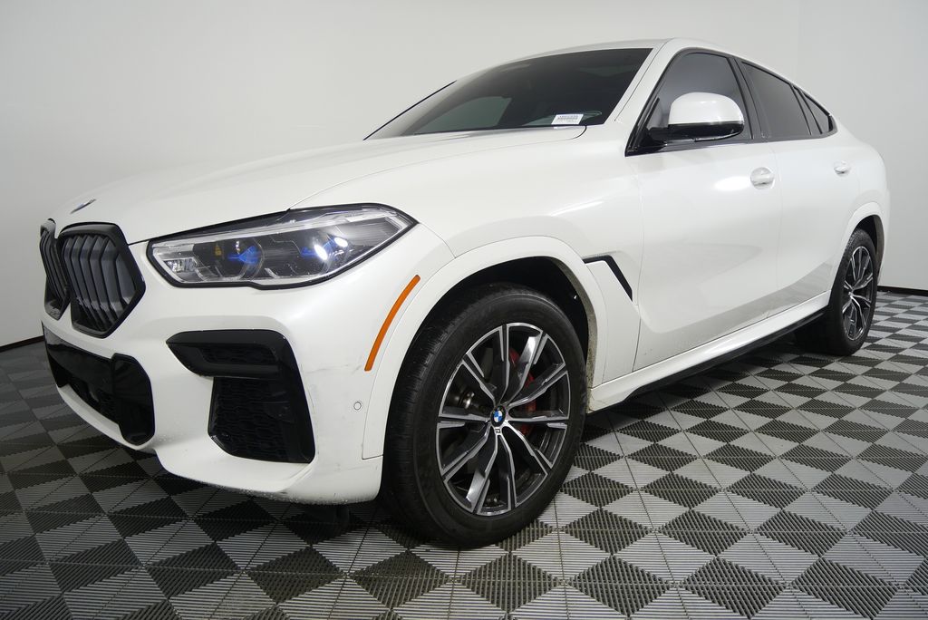 Thumbnail: 2022 BMW X6 - 8