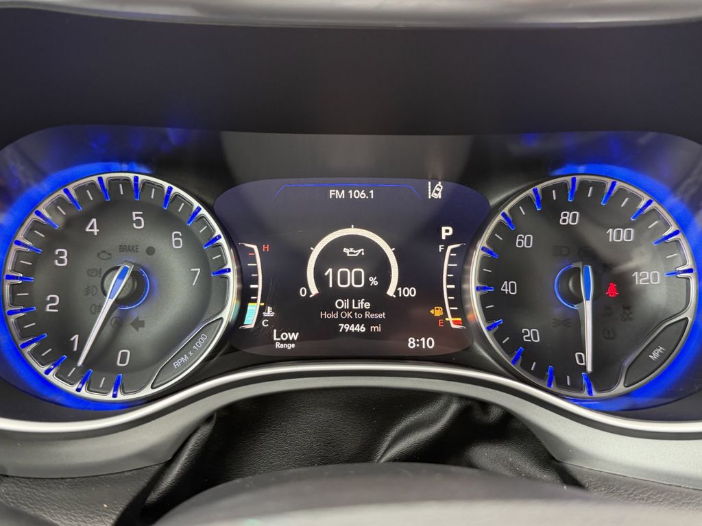 used 2019 Chrysler Pacifica car, priced at $15,392