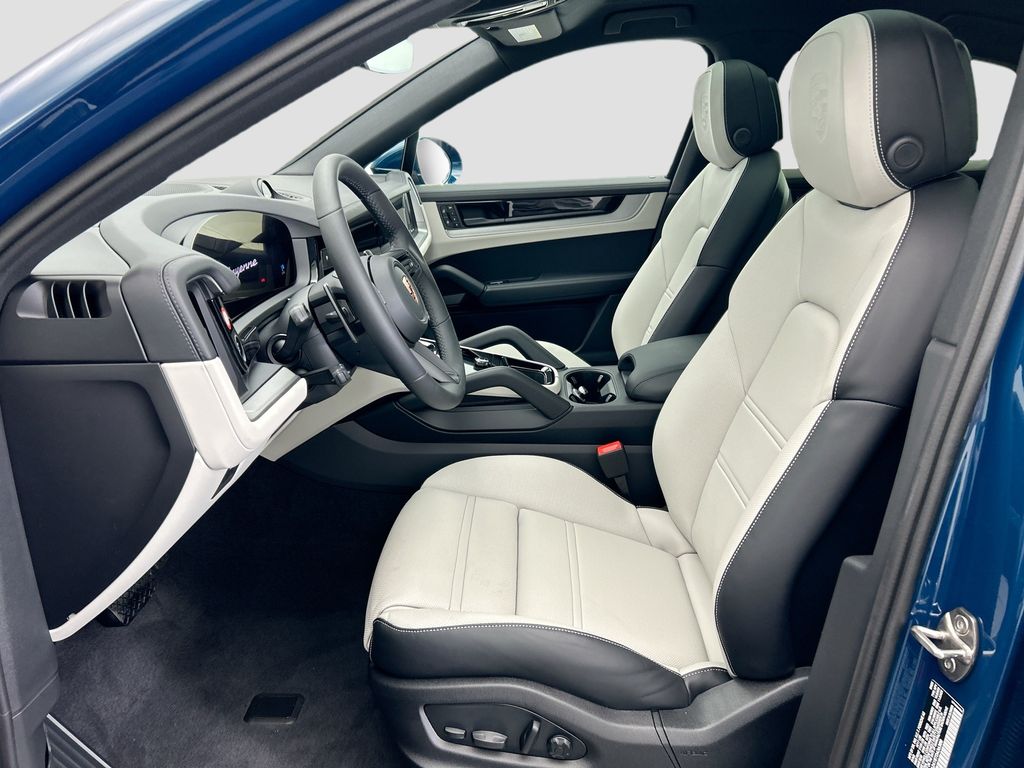 Thumbnail: 2026 Porsche  - 5