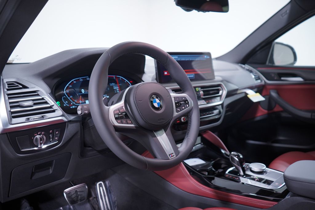 2025 BMW X4 xDrive30i 6