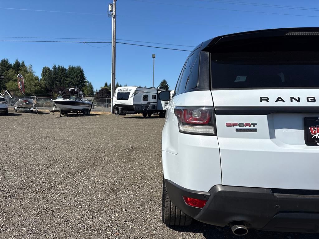 2016 Fuji White Land Rover Range Rover Sport 5.0L V8 Supercharged 4X4 SUV