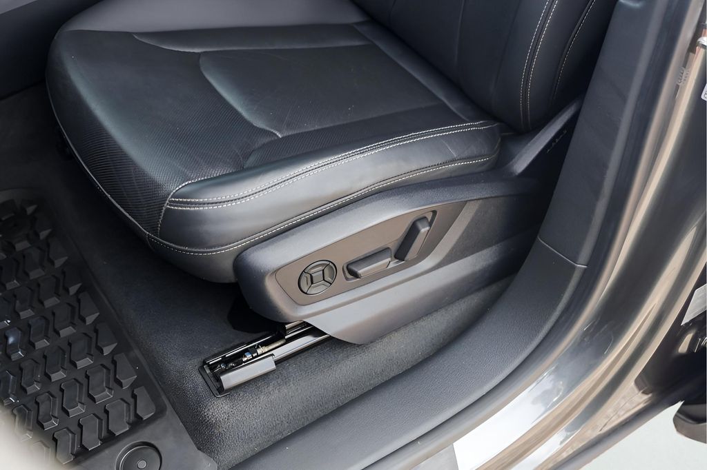 Used Car 2021 Audi Q8  55 Premium Plus For Sale Under $40,000 In Austin, Texas