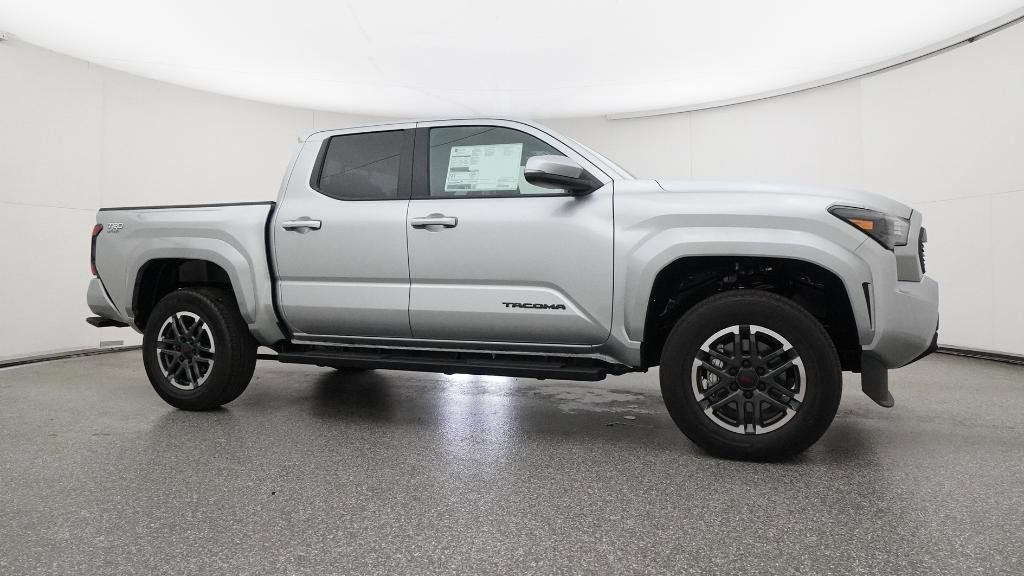 Thumbnail: 2025 Toyota Tacoma - 7