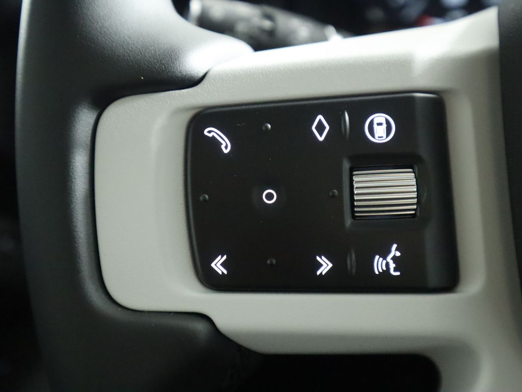 Thumbnail: 2026 Land Rover Defender - 12