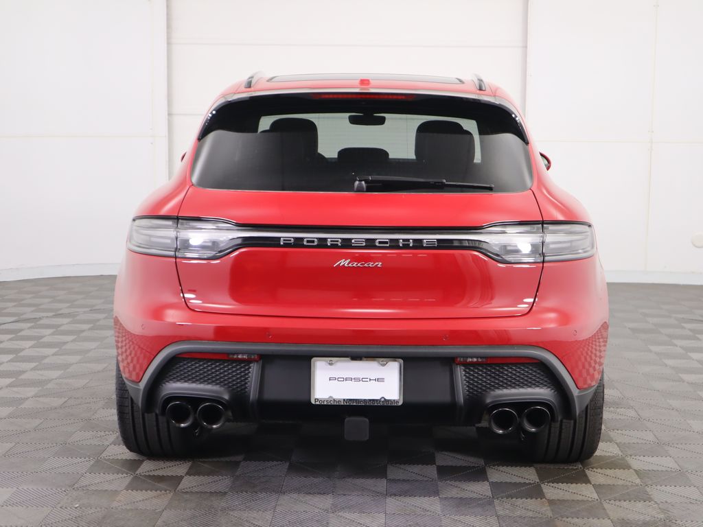 Thumbnail: 2025 Porsche Macan - 6