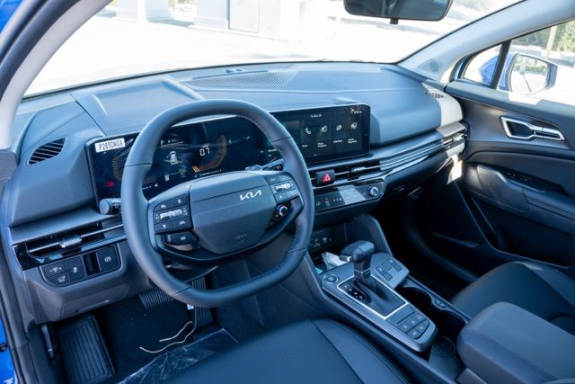 2026 Kia Sportage EX - Photo 10
