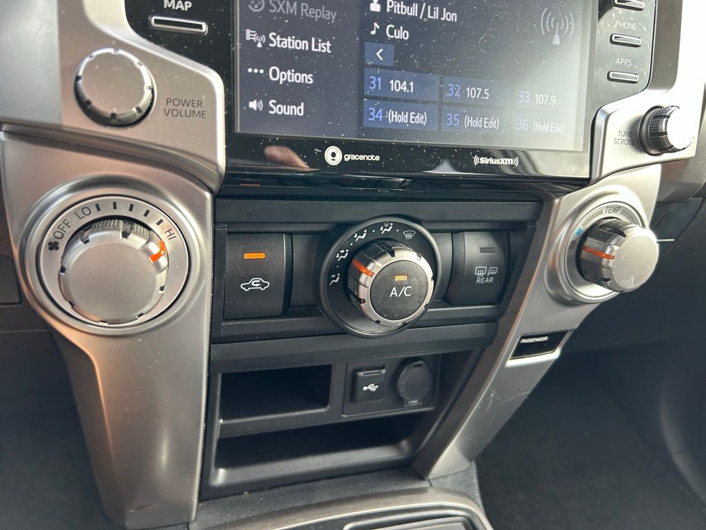 Thumbnail: 2024 Toyota 4Runner - 27