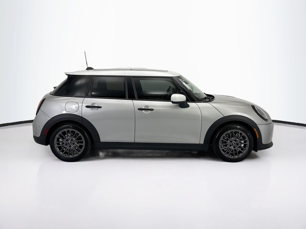 Thumbnail: 2026 MINI Cooper - 4