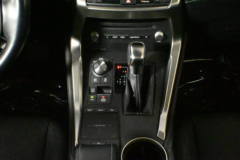 2019 Lexus NX Hybrid 300h 26