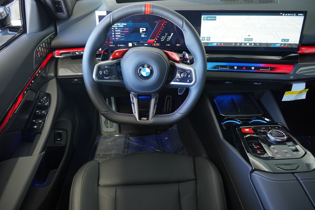 Thumbnail: 2026 BMW M5 - 18