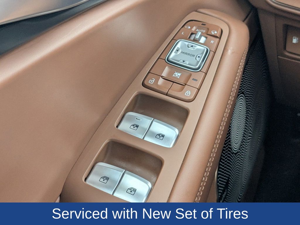 2021 Genesis G90 3.3T Premium RWD