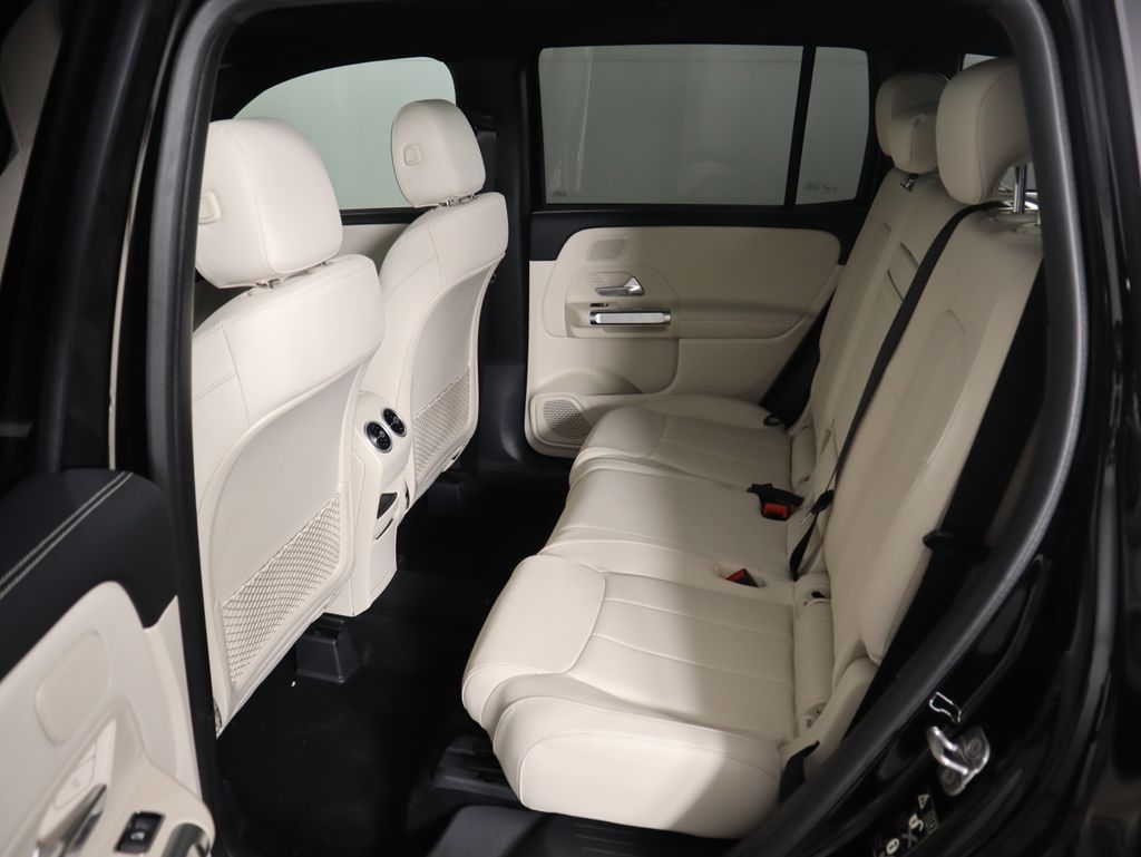 Thumbnail: 2026 Mercedes-Benz GLB - 22