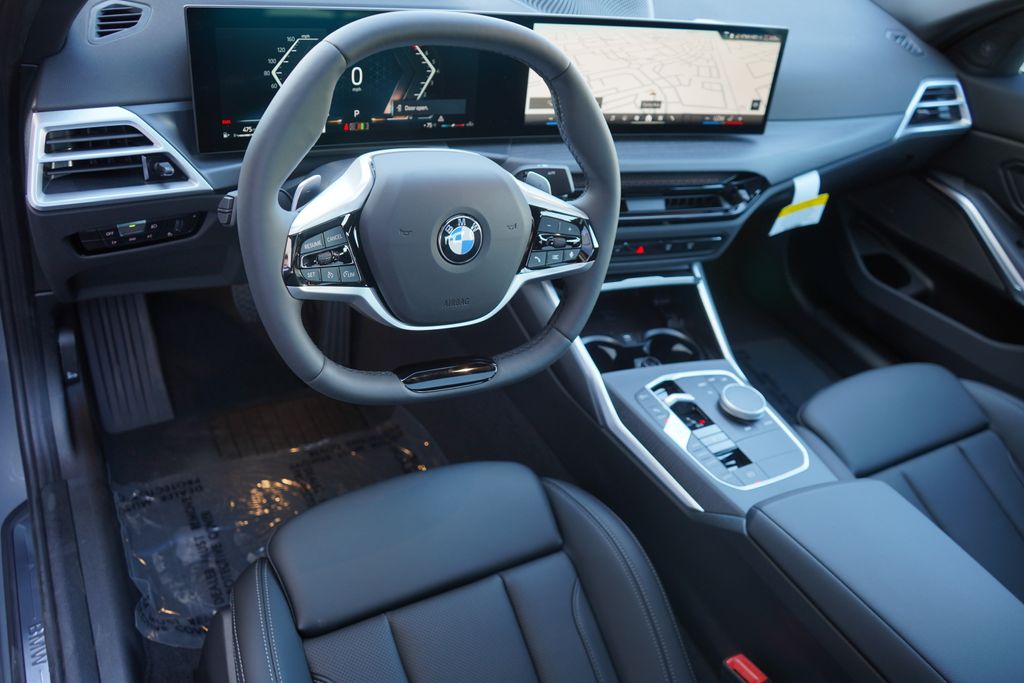 2025 BMW 3 Series 330i 12