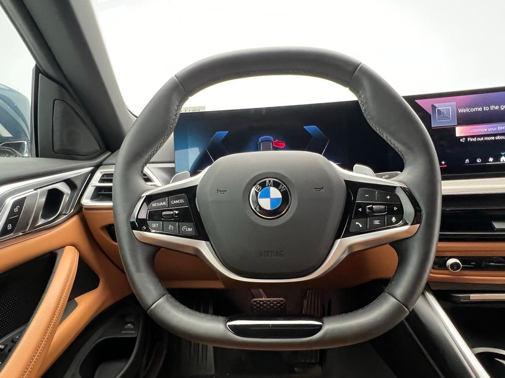 Thumbnail: 2025 BMW 4 Series - 22