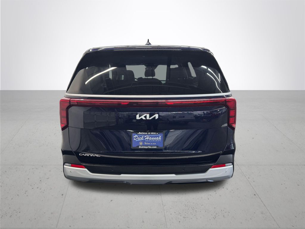 2025 Kia Carnival LXS