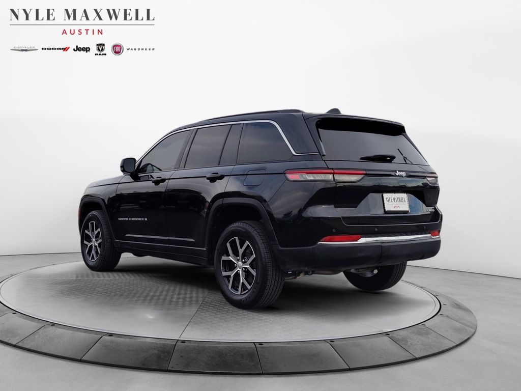 Used Car 2024 Jeep Grand Cherokee  Wagon 4 Dr. Limited Rear Wheel Drive For Sale Under $35,000 In Austin, Texas