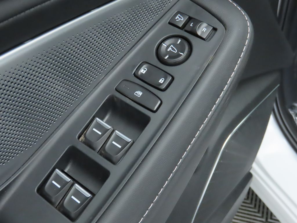 Thumbnail: 2026 Acura MDX - 25