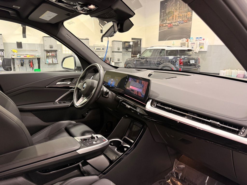 Thumbnail: 2025 BMW X1 - 28