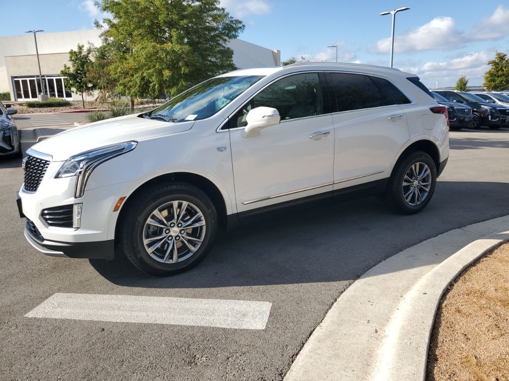 Used Car 2022 Cadillac Xt5  Premium Luxury For Sale Under $35,000 In Austin, Texas