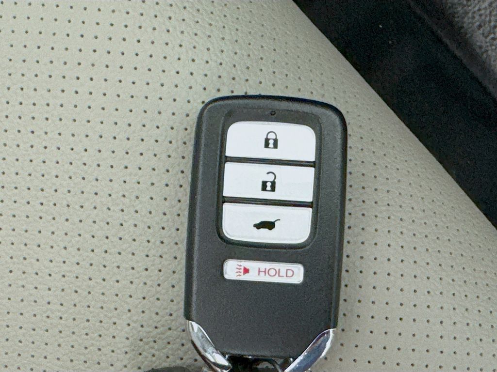 Used Car 2020 Honda Hr-v  Touring For Sale Under $30,000 In Austin, Texas