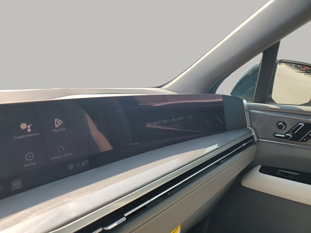 New 2026  Cadillac Sport image 40