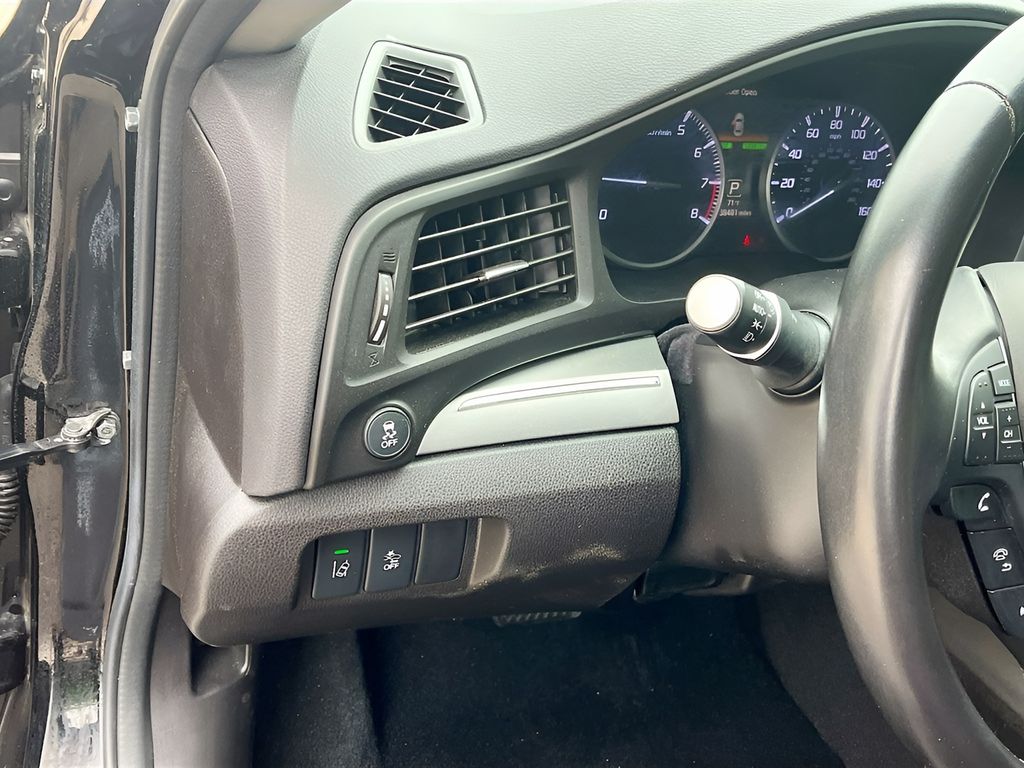 Used 2022 Black Acura Premium Package image 10