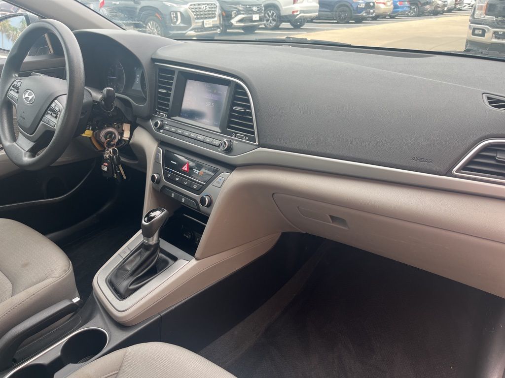 2018 Hyundai Elantra SEL 19