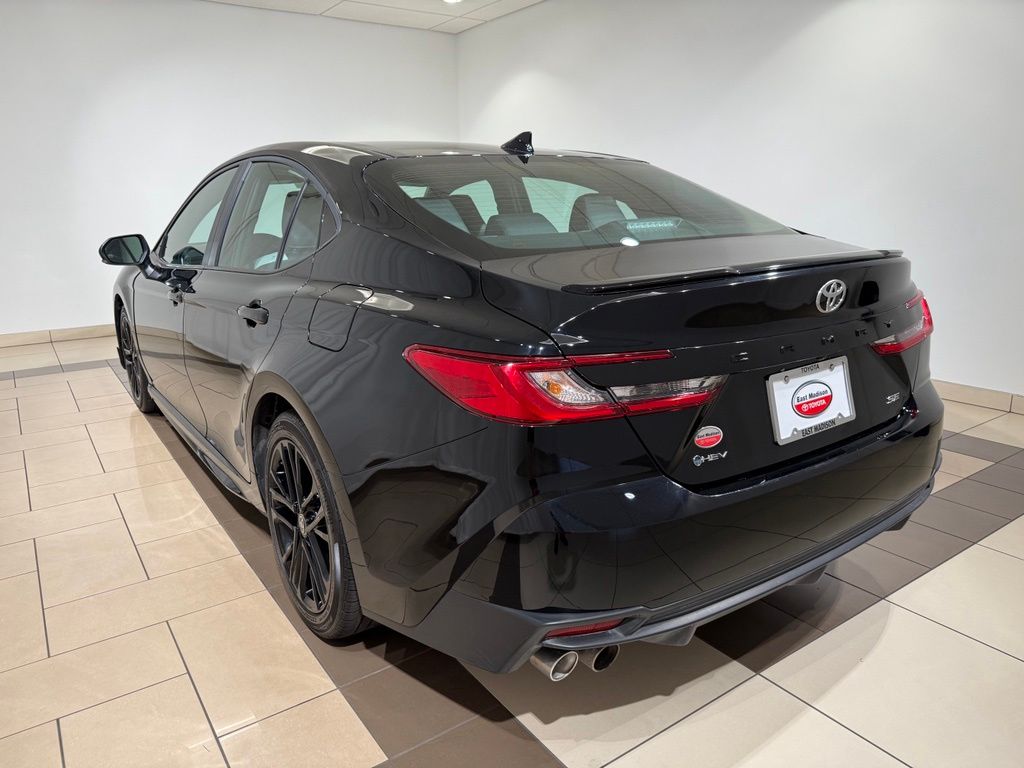 Thumbnail: 2026 Toyota Camry - 3