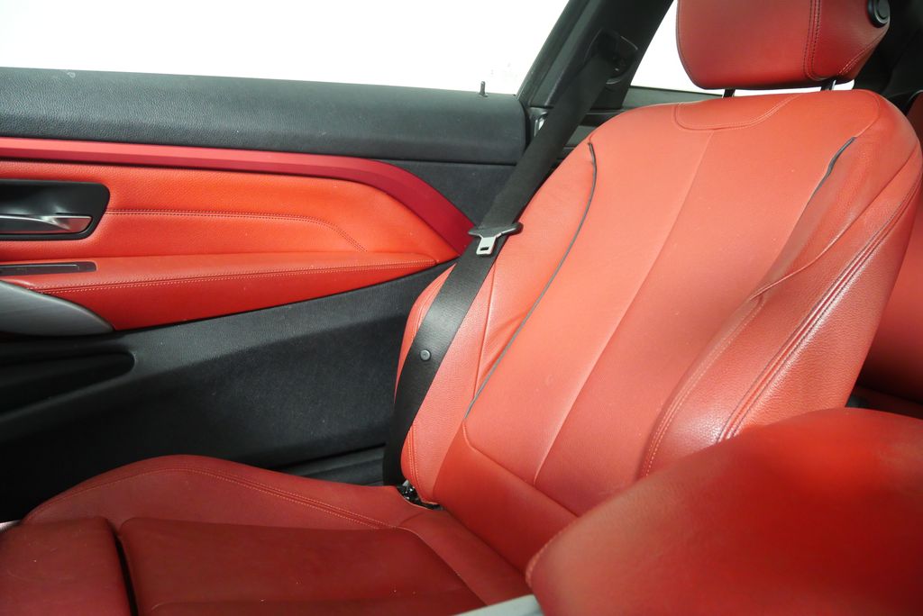 Thumbnail: 2014 BMW 4 Series - 18