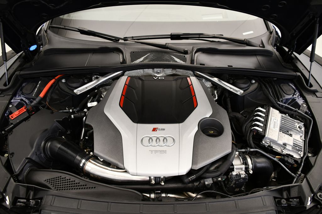 Thumbnail: 2022 Audi RS 5 - 10