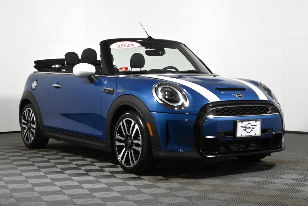 2024 MINI Cooper S 17