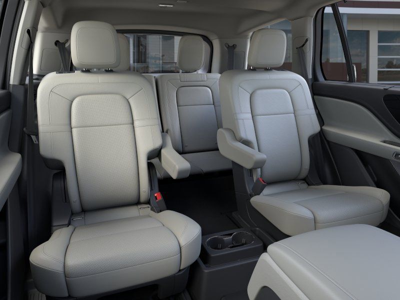 New 2026 White Lincoln Reserve image 11