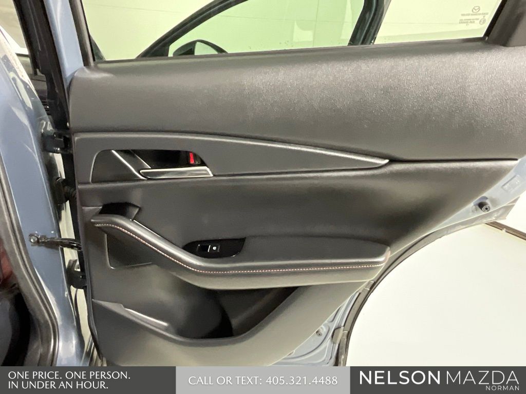 Certified Used 2025 Gray Mazda 2.5 S Carbon Edition image 18