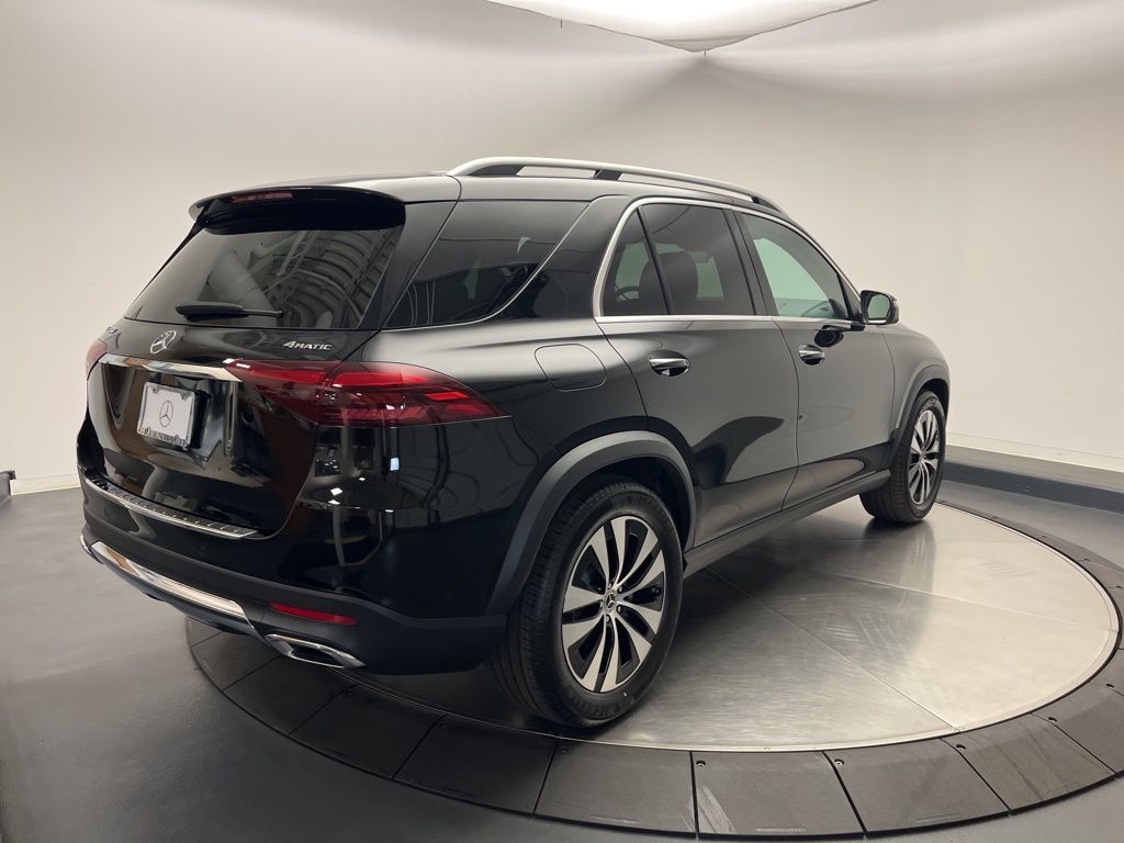 Thumbnail: 2026 Mercedes-Benz GLE - 7