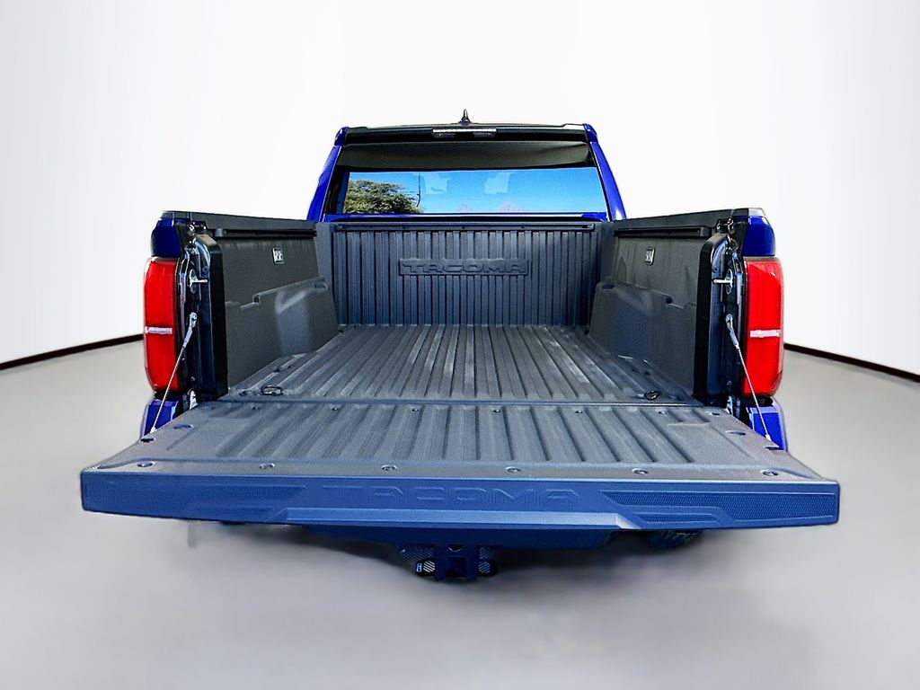 Thumbnail: 2025 Toyota Tacoma - 25